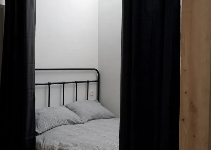 Emona - Old Town Apartamento *